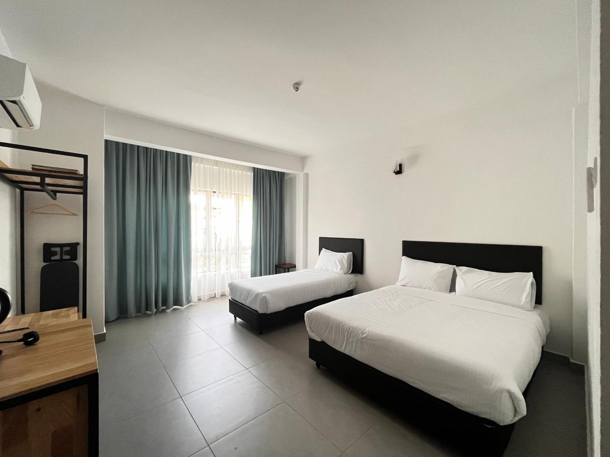 Erya By Suria Hot Spring Bentong Hotel Екстериор снимка