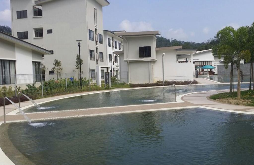 Erya By Suria Hot Spring Bentong Hotel Екстериор снимка