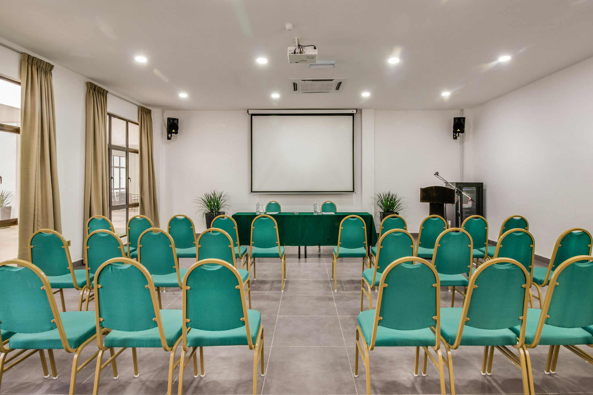 Erya By Suria Hot Spring Bentong Hotel Екстериор снимка